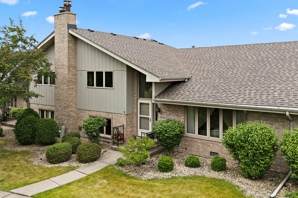 Unit for sale at 18059 Florida Court, Orland Park, IL 60467