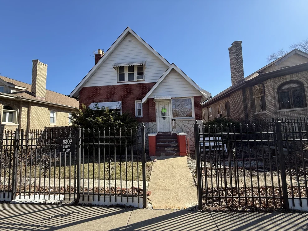 Unit for sale at 9307 S Loomis Street, Chicago, IL 60620