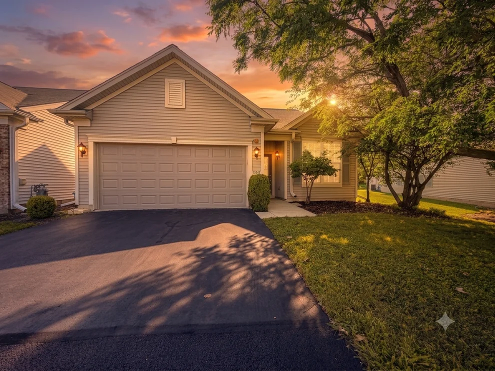 Unit for sale at 13840 White Oak Road, Huntley, IL 60142