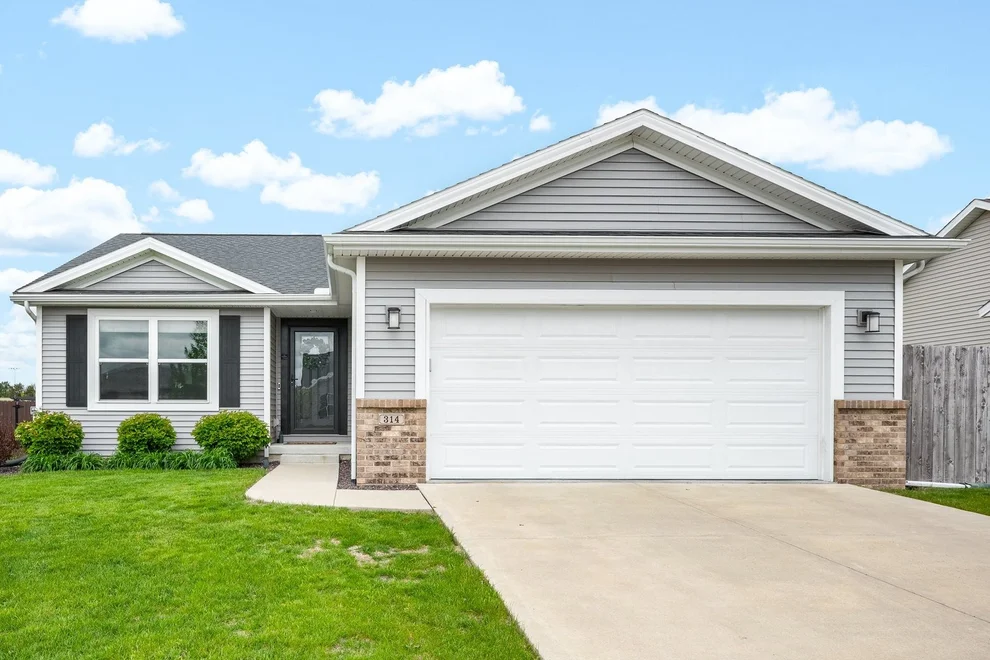 Unit for sale at 314 Bobwhite Way, Normal, IL 61761
