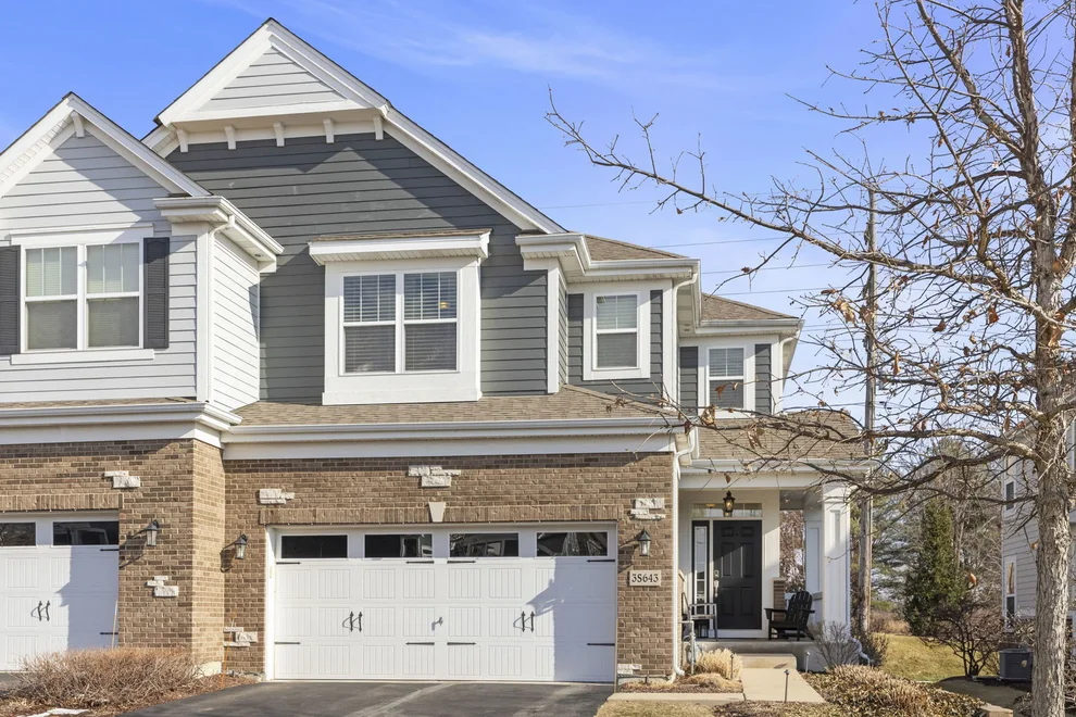 Unit for sale at 3S643 Breme Drive E, Warrenville, IL 60555