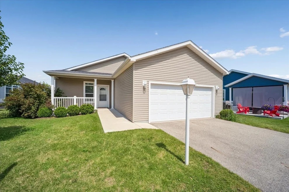 Unit for sale at 1537 Colt Lane, Grayslake, IL 60030