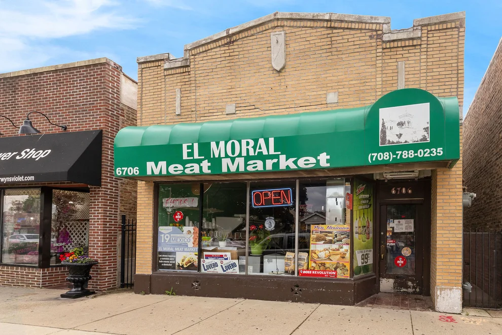 Unit for sale at 6706 16th Street, Berwyn, IL 60402