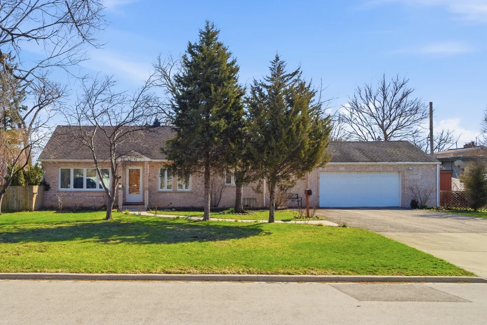 Unit for sale at 10033 Montrose Avenue, Schiller Park, IL 60176
