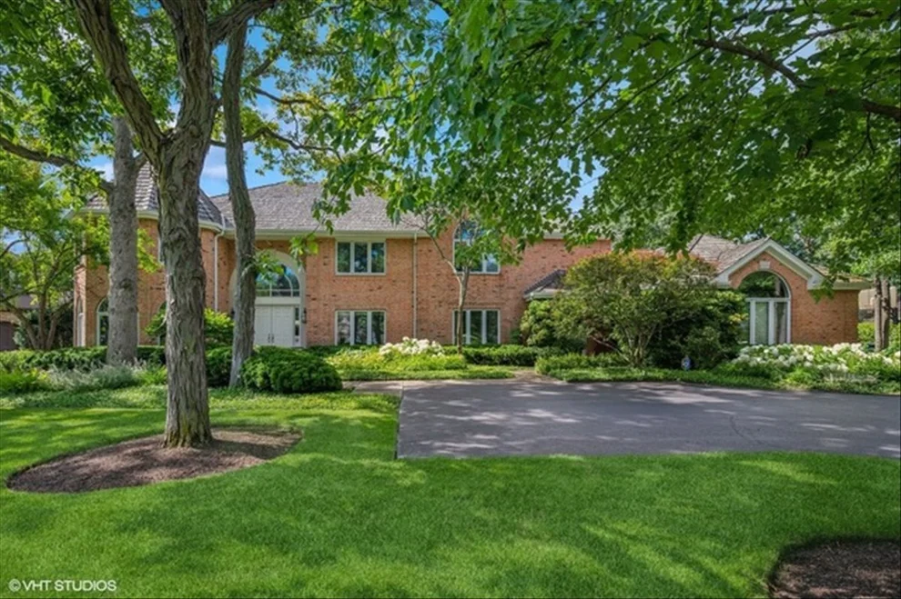 Unit for sale at 1940 Browning Court, Highland Park, IL 60035