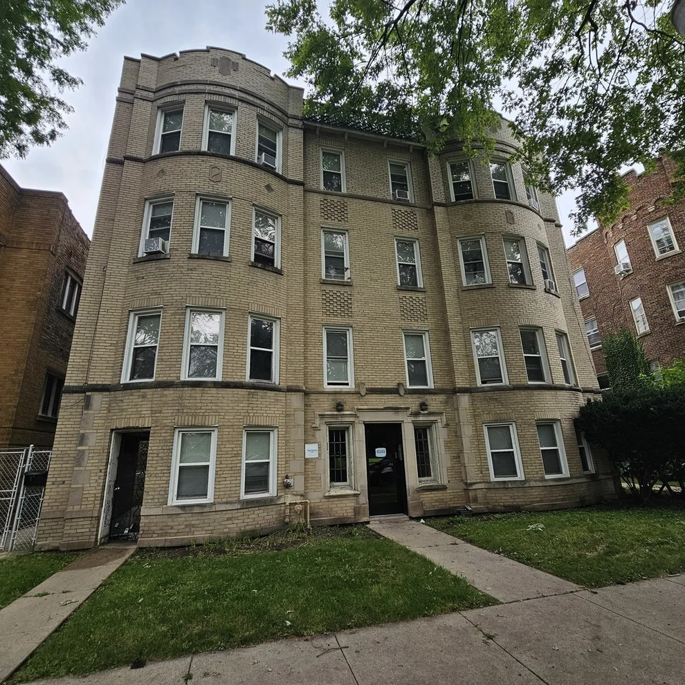 Unit for sale at 6049 N Talman Avenue, Chicago, IL 60659