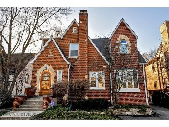 Unit for sale at 207 Lawndale Avenue, WILMETTE, IL 60091