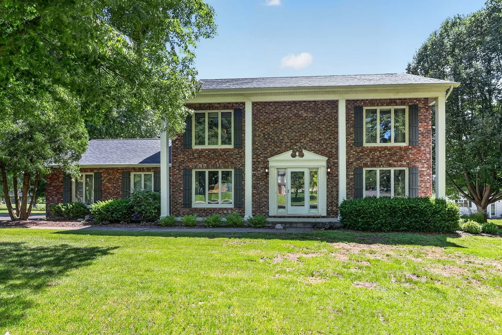 Unit for sale at 6N425 Foley Lane, St. Charles, IL 60175