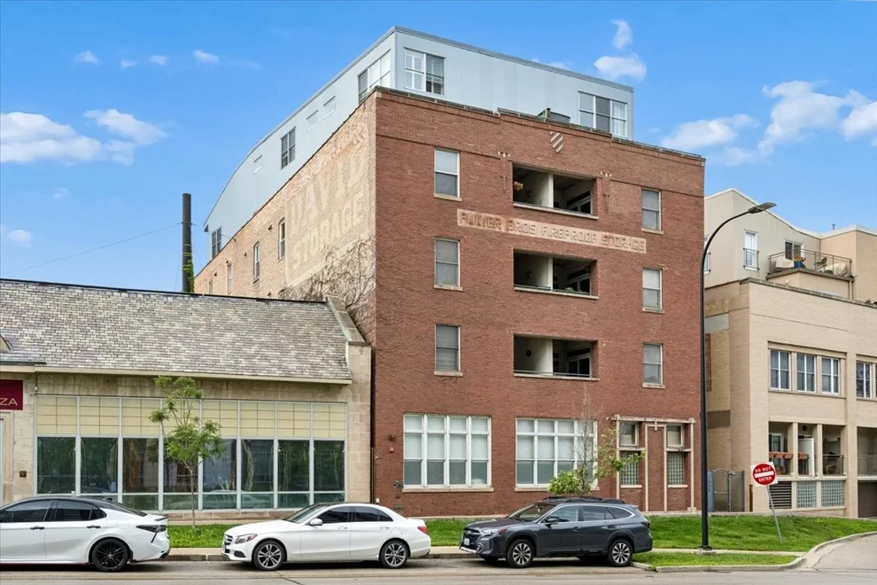Unit for sale at 1830 Ridge Avenue, Evanston, IL 60201