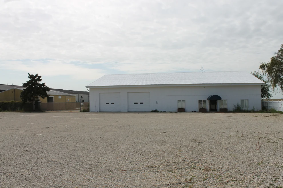 Unit for sale at 320 W Lincoln Highway, Cortland, IL 60112