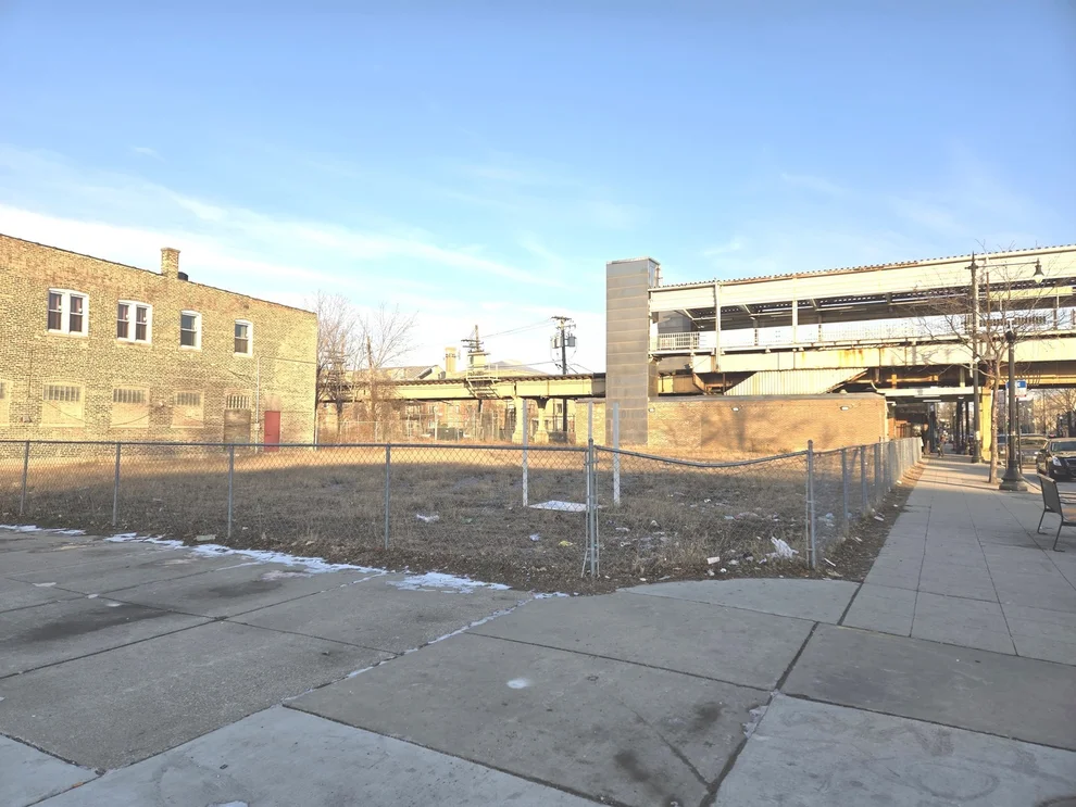 Unit for sale at 300 E 47th Street, Chicago, IL 60653