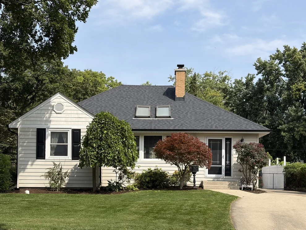 Unit for sale at 728 Grant Street, Downers Grove, IL 60515