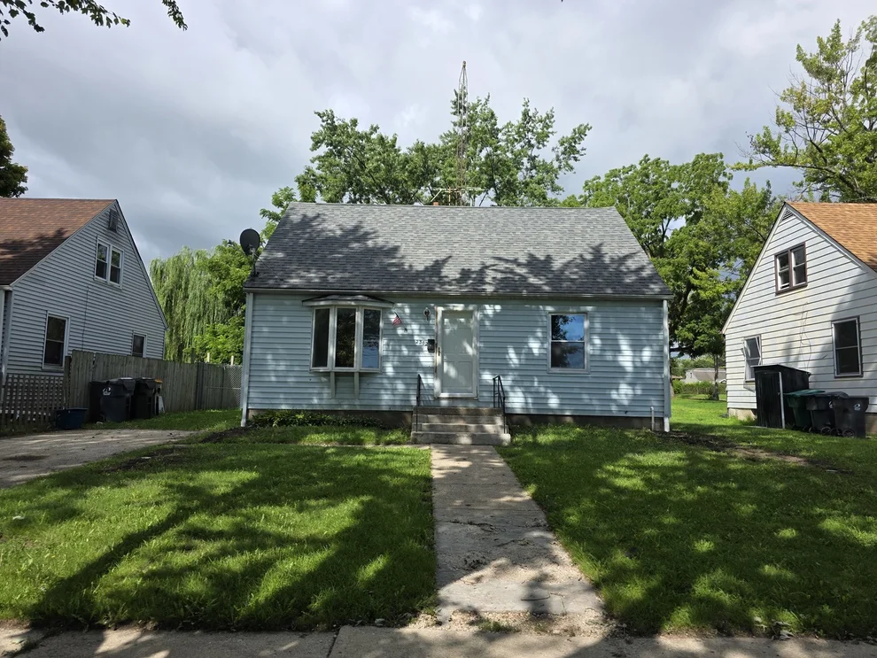 Unit for sale at 2302 Horeb Avenue, Zion, IL 60099