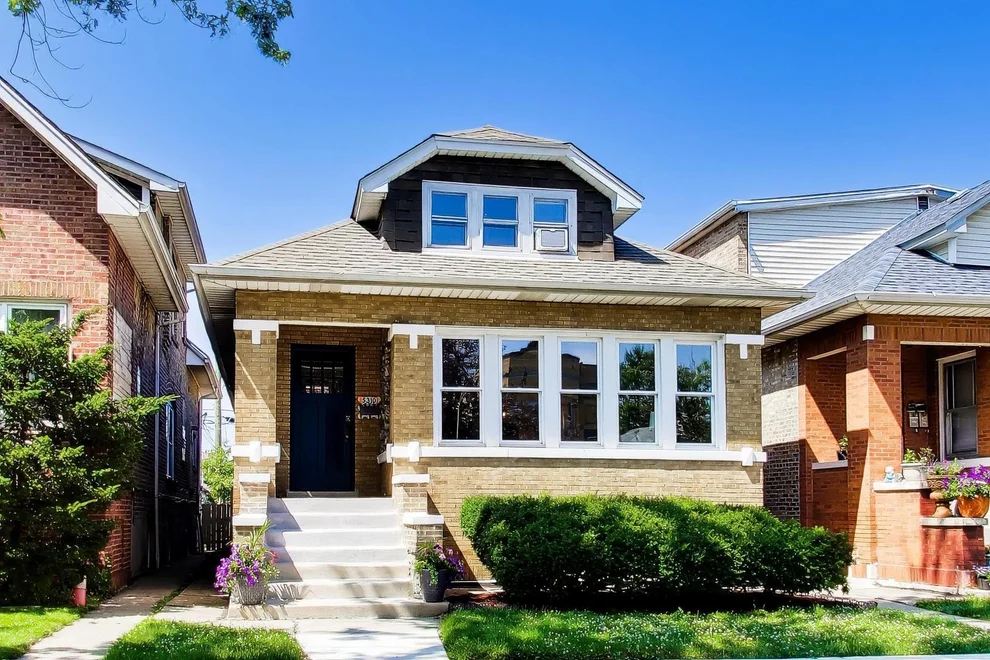 Unit for sale at 5310 W Wellington Avenue, Chicago, IL 60641