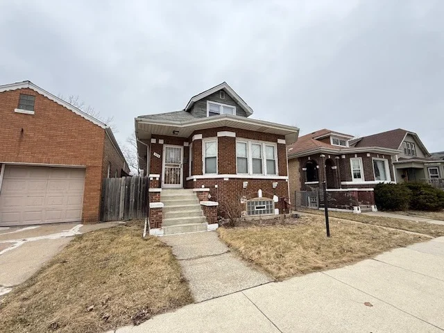 Unit for sale at 322 W 107th Place, Chicago, IL 60628