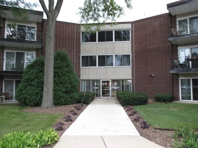 Unit for sale at 2800 MAPLE Avenue, DOWNERS GROVE, IL 60515