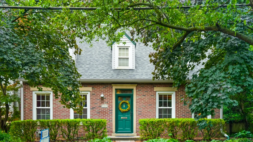 Unit for sale at 1009 W Green Street, Champaign, IL 61821