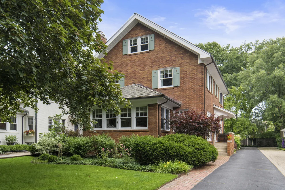 Unit for sale at 447 Sunset Road, Winnetka, IL 60093
