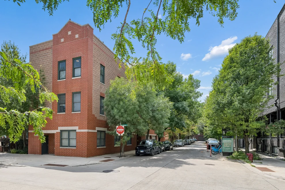 Unit for sale at 2340 N Elston Avenue, Chicago, IL 60614