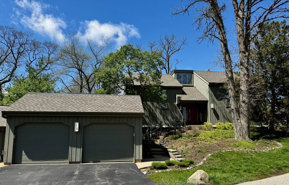 Unit for sale at 412 Deer Trail Hill, Lake Barrington, IL 60010