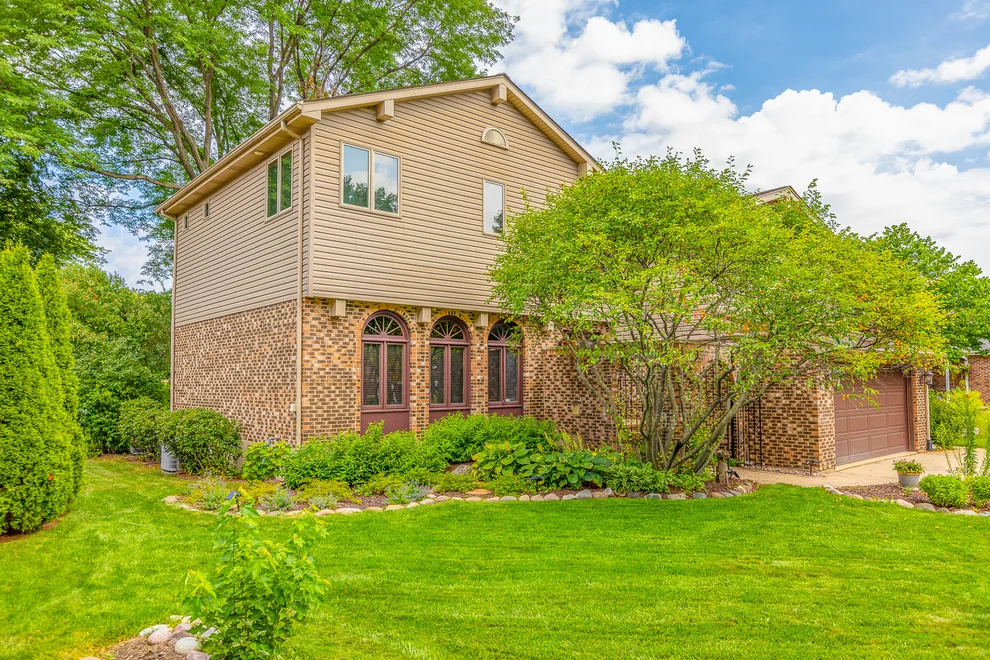 Unit for sale at 632 W Kimball Avenue, Palatine, IL 60067