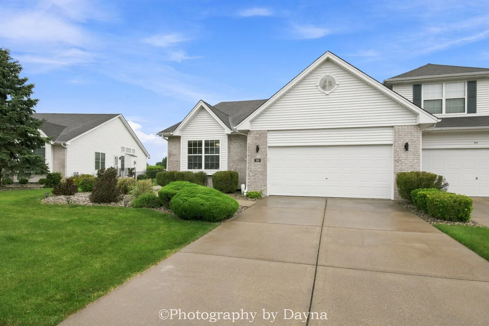 Unit for sale at 289 White Hawk Way, Manteno, IL 60950