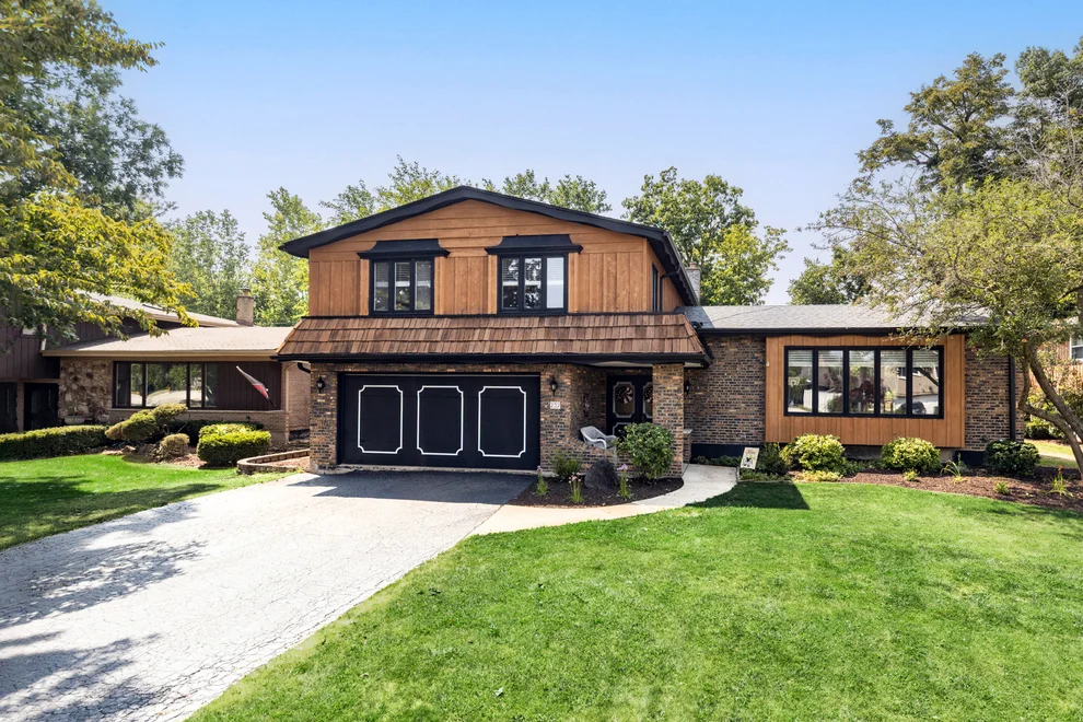 Unit for sale at 232 SHERWOOD Drive, Wood Dale, IL 60191