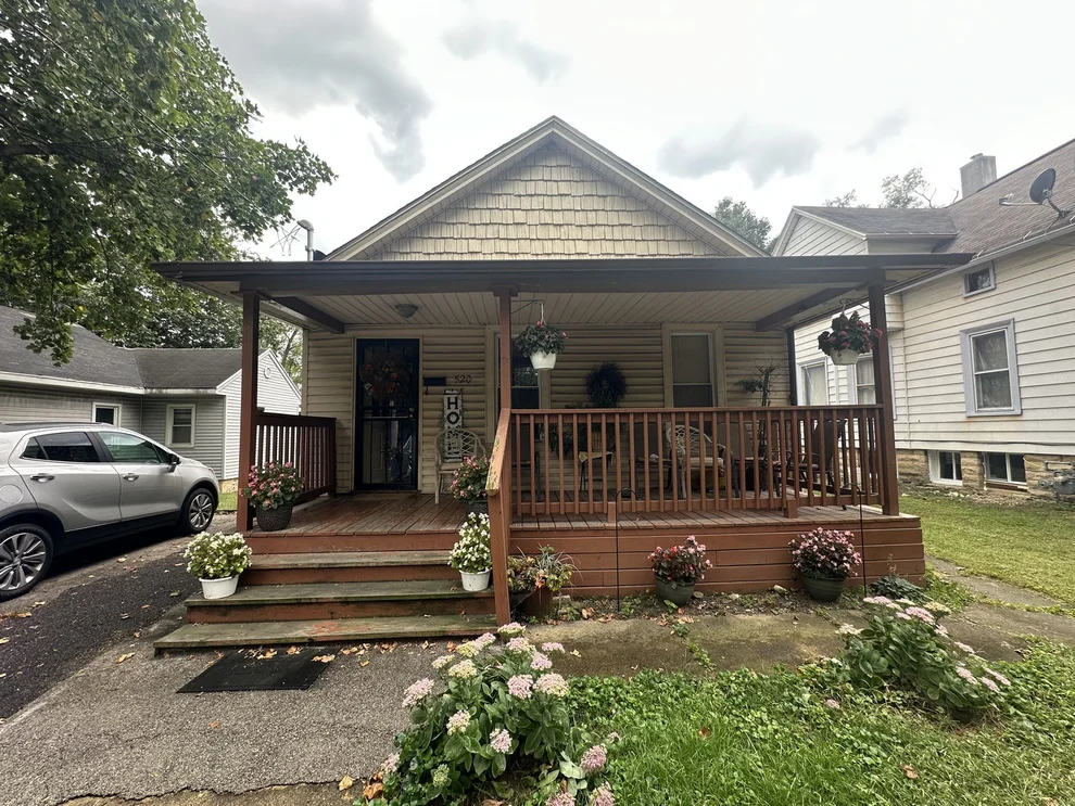 Unit for sale at 520 McDonough Street, Joliet, IL 60436