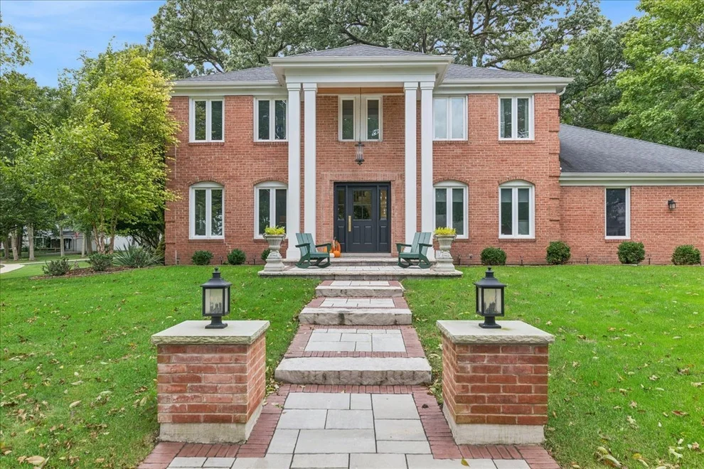 Unit for sale at 1415 Heatherton Drive, Naperville, IL 60563