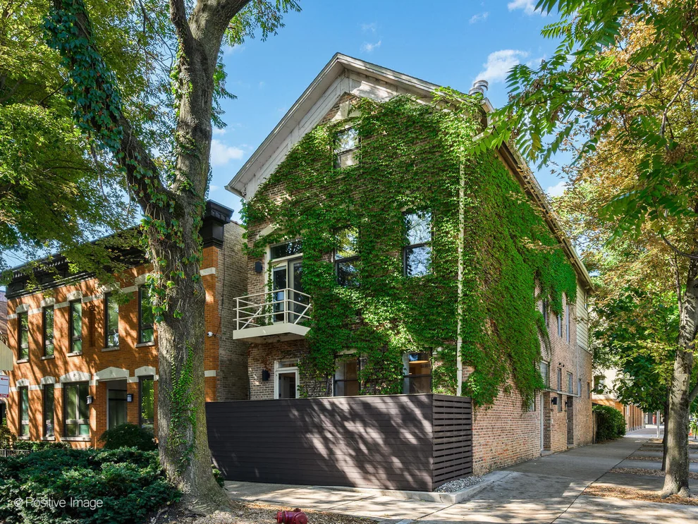Unit for sale at 1335 W Belden Avenue, Chicago, IL 60614