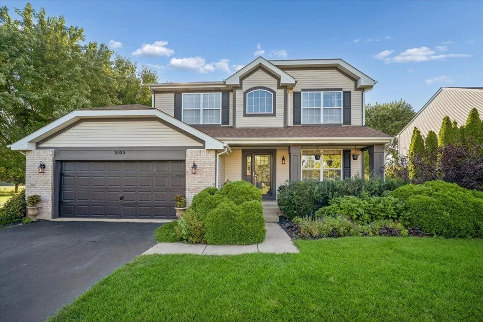 Unit for sale at 2103 Olde Mill Lane, McHenry, IL 60050