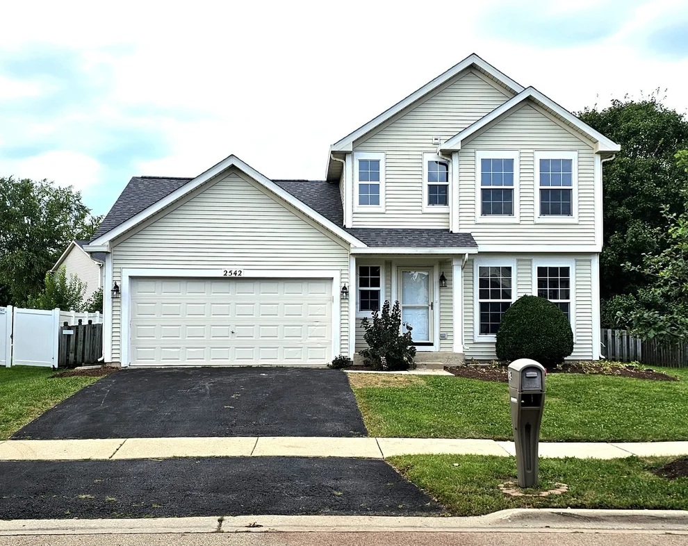 Unit for sale at 2542 SHAUNA Drive, Montgomery, IL 60538