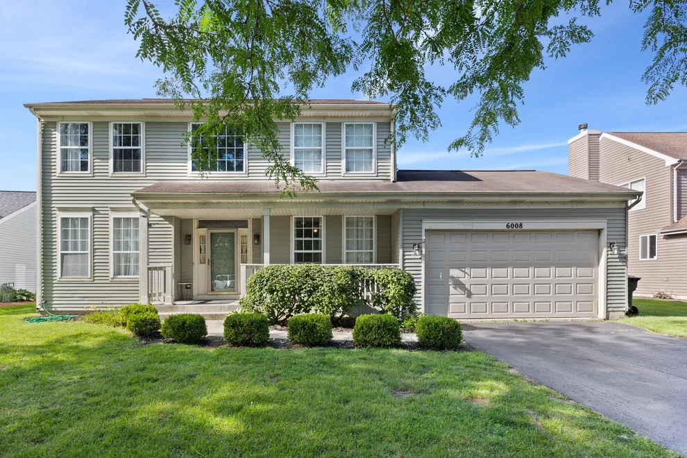 Unit for sale at 6008 Breezeland Court, Carpentersville, IL 60110