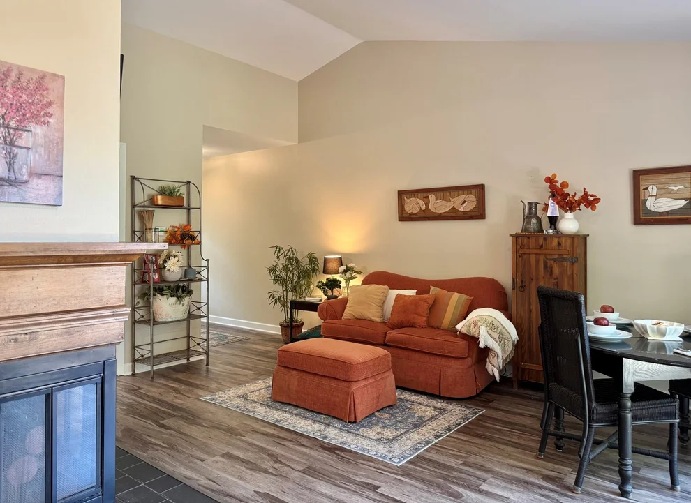 Unit for sale at 1445 N Driftwood Avenue, Palatine, IL 60067