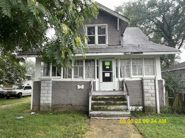 Unit for sale at 305 River Oaks Drive, Calumet City, IL 60409