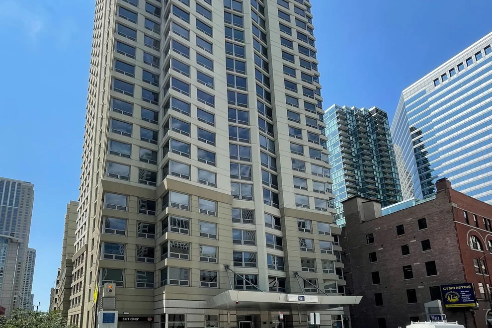 Unit for sale at 440 N Wabash Avenue, Chicago, IL 60611