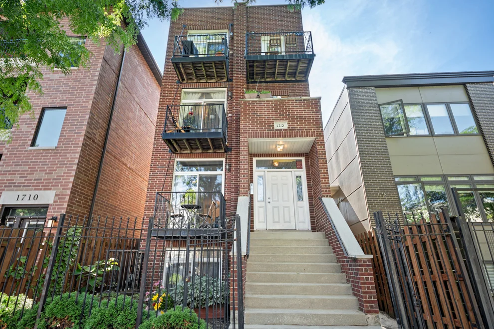Unit for sale at 1712 N Albany Avenue, Chicago, IL 60647