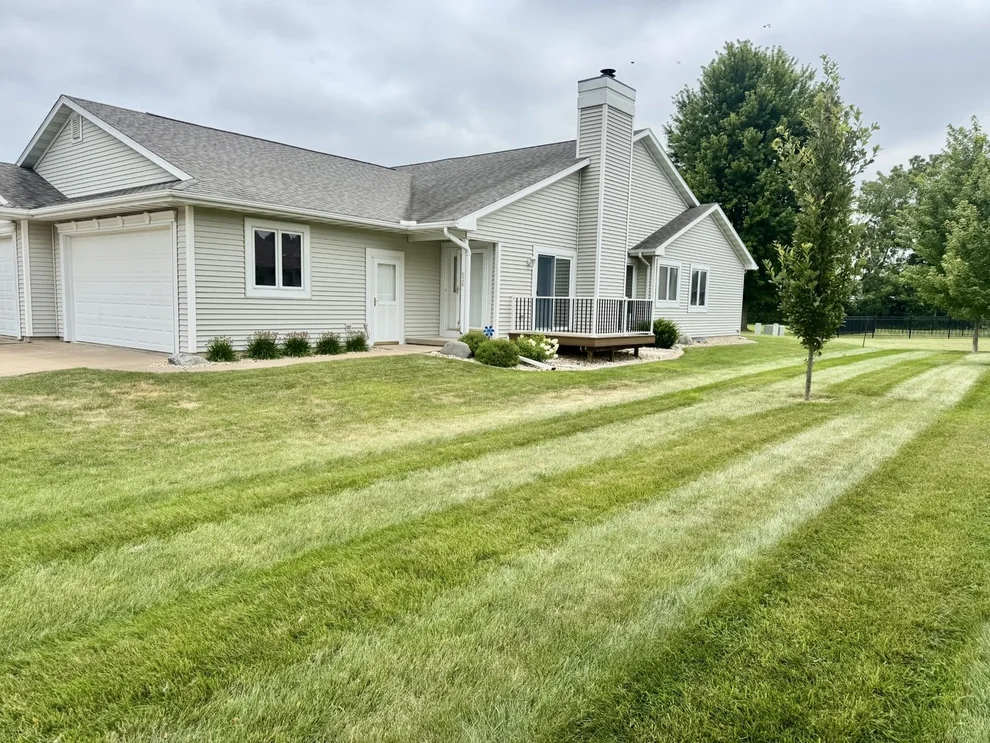 Unit for sale at 636 26th Street, Peru, IL 61354