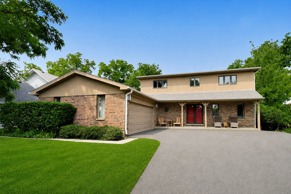 Unit for sale at 802 Wilmot Road, Deerfield, IL 60015