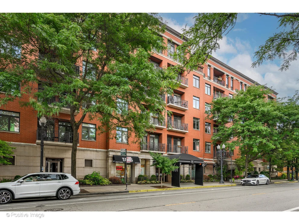 Unit for sale at 1414 N Wells Street, Chicago, IL 60610