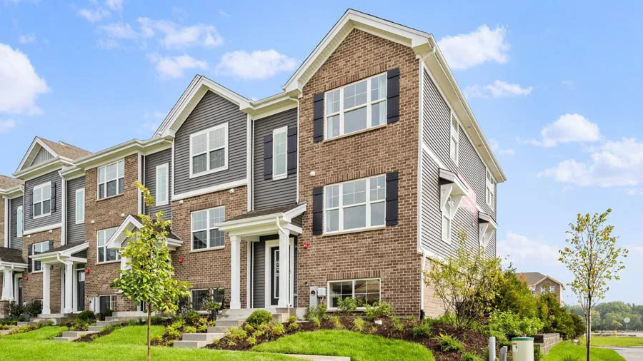 Unit for sale at 17332 Galway Road, Tinley Park, IL 60477