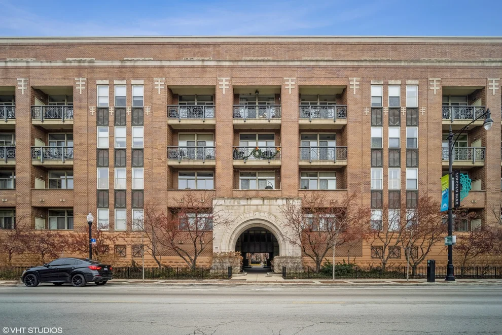 Unit for sale at 1350 W Fullerton Avenue, Chicago, IL 60614