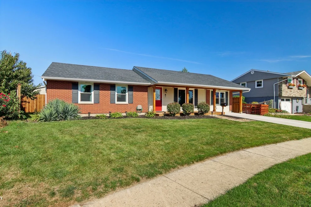 Unit for sale at 4 Larsen Circle, Romeoville, IL 60446