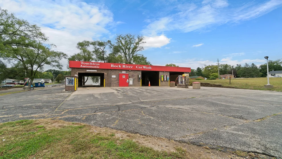 Unit for sale at 500 E Washington Street, Oregon, IL 61061
