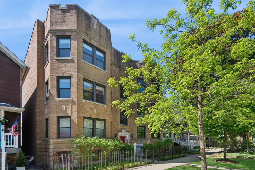 Unit for sale at 1653 W Olive Avenue, Chicago, IL 60660