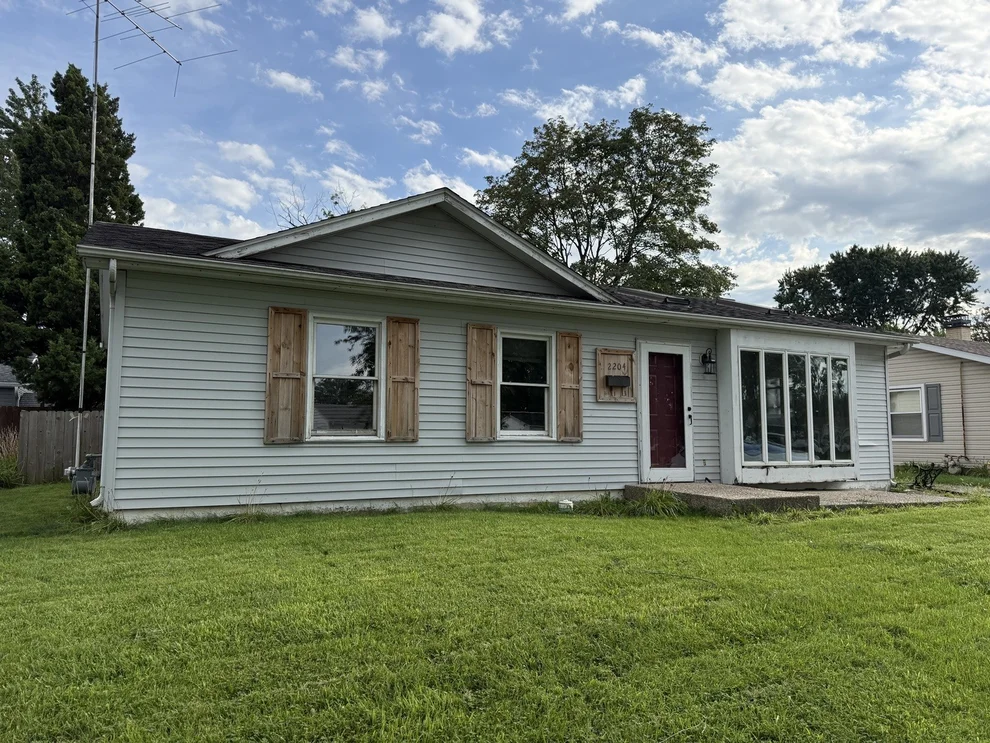 Unit for sale at 2204 Orchard Lane, Joliet, IL 60435