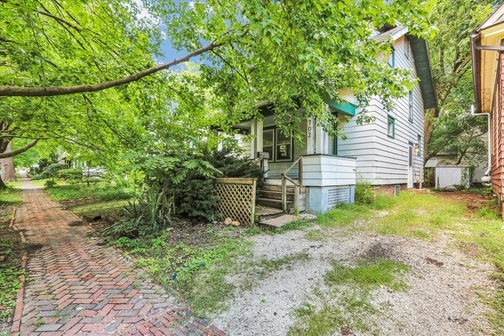Unit for sale at 702 W Oregon Street, Urbana, IL 61801