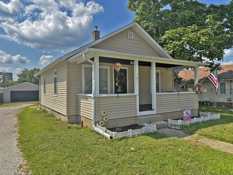 Unit for sale at 1617 Pine Street, Ottawa, IL 61350