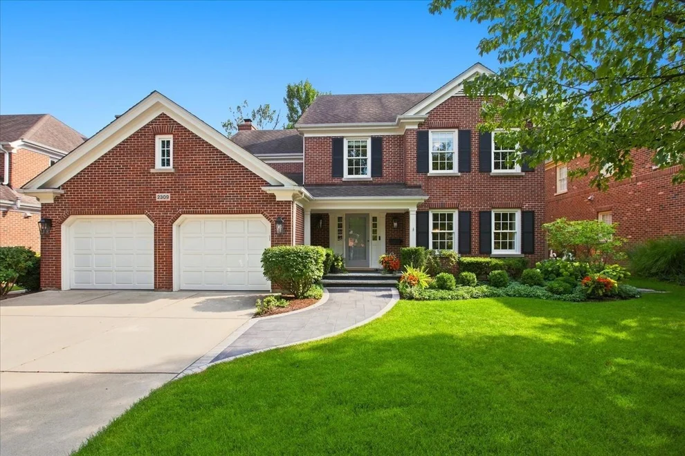 Unit for sale at 2309 Larkdale Drive, Glenview, IL 60025