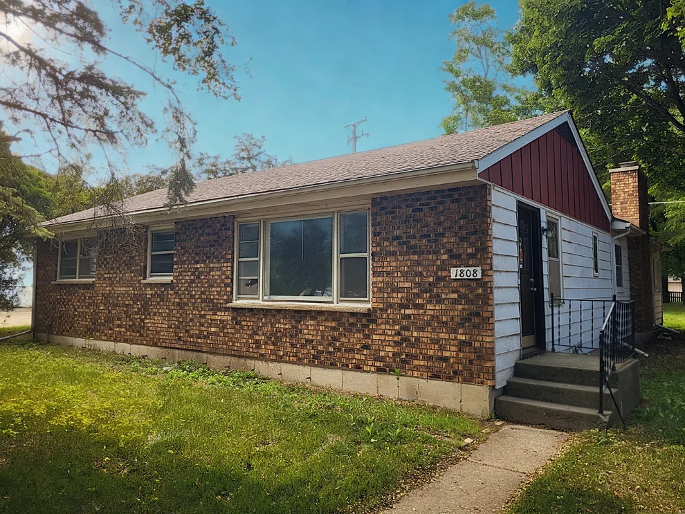 Unit for sale at 1808 13th Street, Winthrop Harbor, IL 60096